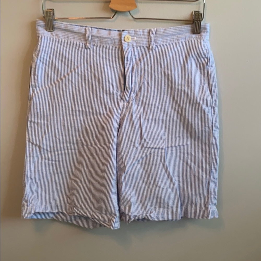 BARLEY WORN vineyard vines searsucker shorts